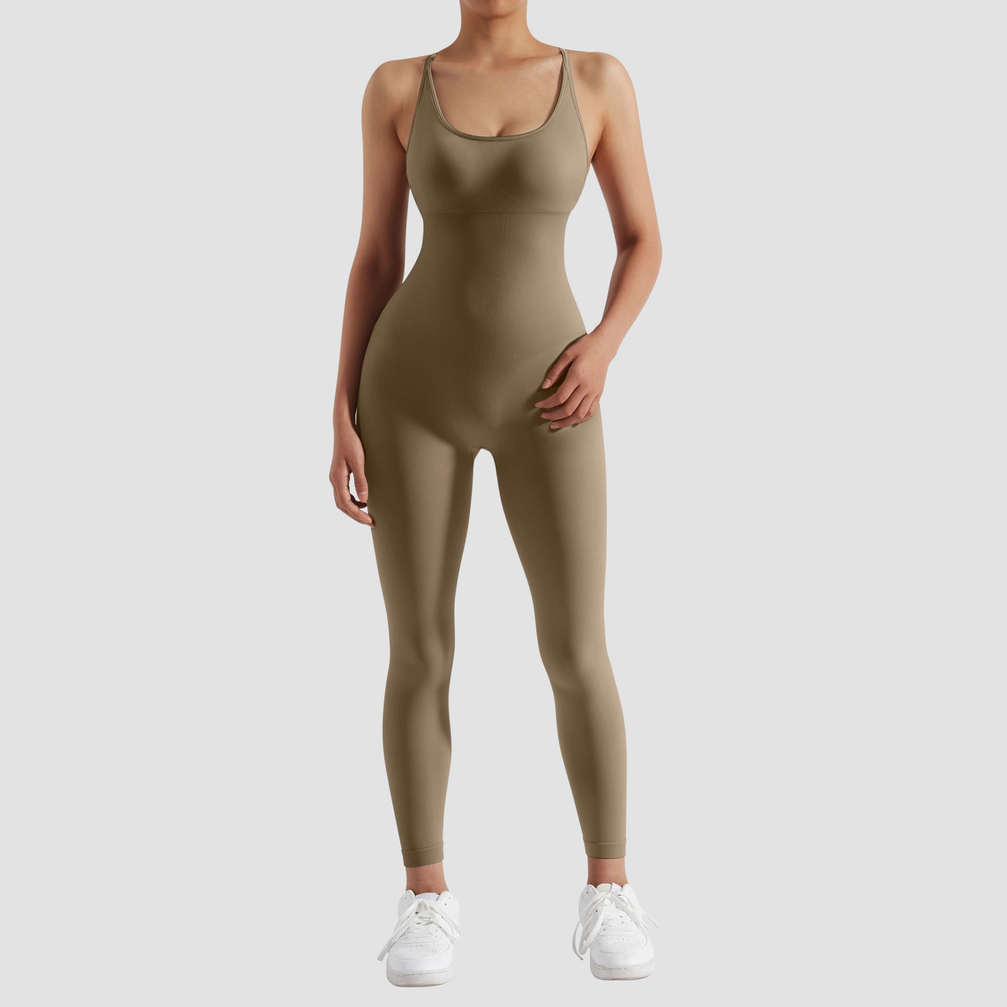 Lucille - Rückenfreier Jumpsuit mit Riemchen