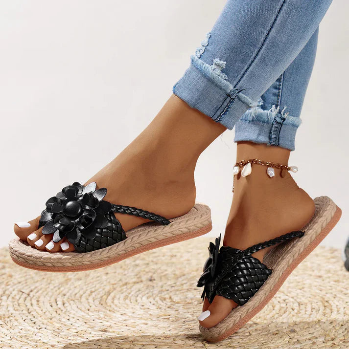 Audrey - Trendiger geflochtener Boho-Slipper